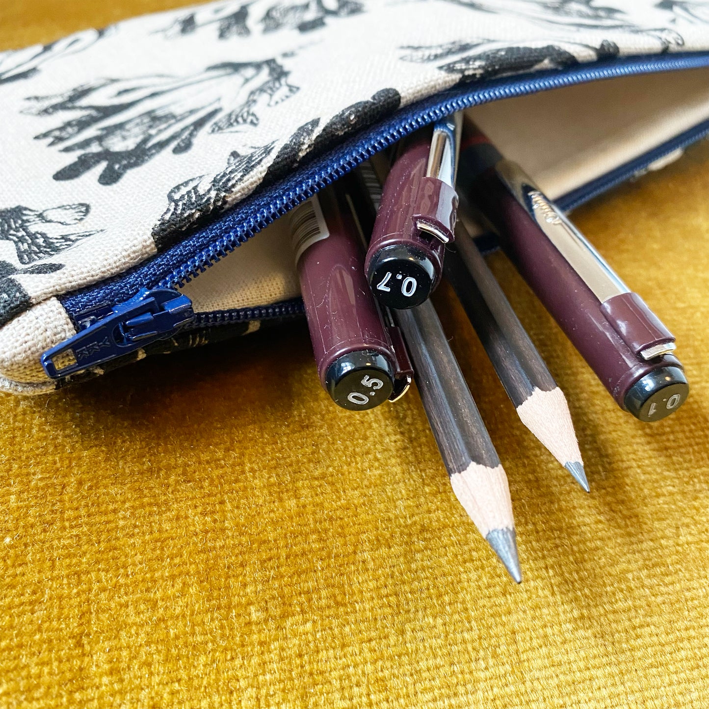 Seaweed Pencil Case (2 Colourways)